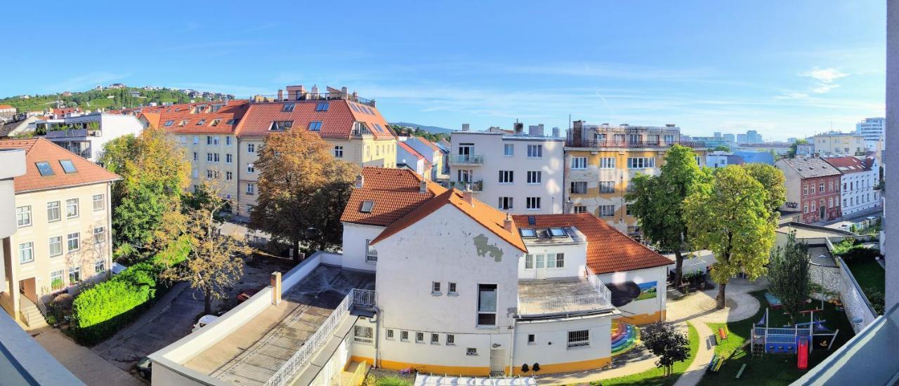 Schanz - Quietly Oriented - Private Parking - Balcony ブラチスラヴァ エクステリア 写真